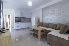 Stan-Pinjes 2, Ulcinj